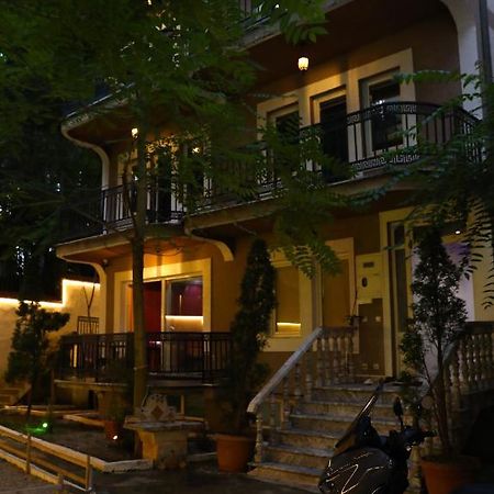 City Park Hostel Priștina Exterior foto